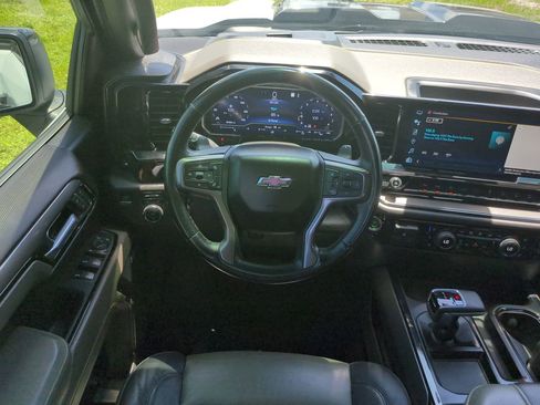 Certified 2023 Chevrolet Silverado 1500 ZR2 image 15