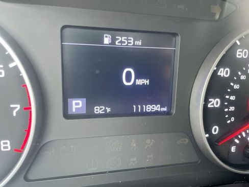 Used 2021 Kia Seltos LX image 21