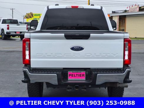 Used 2024 Ford F250 XLT w/ FX4 Off-Road Package AWD/4WD image 5