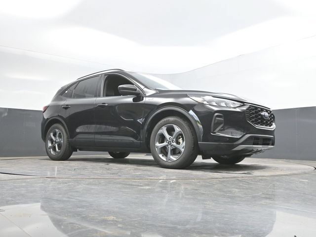Used 2025 Ford Escape ST-Line FWD image 48