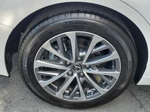Used 2024 Lexus ES 350 w/ Accessory Package (Z1) FWD image 27