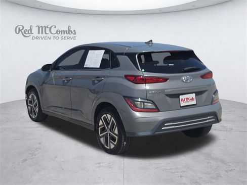 Certified 2023 Hyundai Kona SE w/ Cargo Package FWD image 4