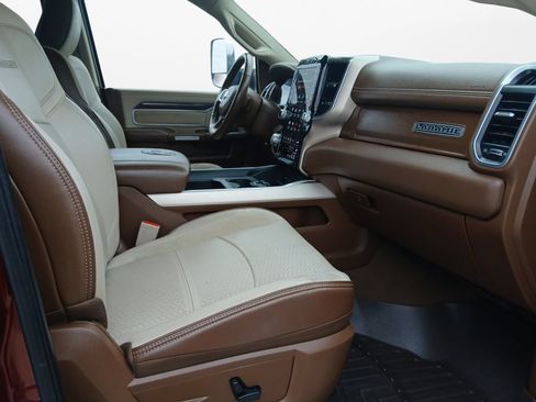 Used 2019 RAM 2500 Laramie AWD/4WD image 24