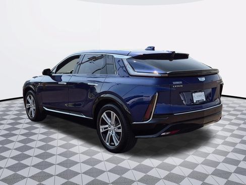 Certified 2024 Cadillac Lyriq Tech w/ LPO, Floor Liner Package AWD/4WD image 5