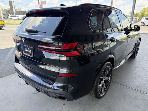 Used 2024 BMW X5 xDrive40i w/ M Sport Package AWD/4WD image 4