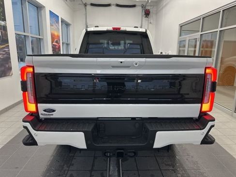 New 2026 Ford F250 Platinum AWD/4WD image 8