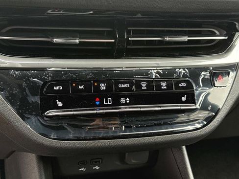 New 2026 Buick Envista Avenir FWD image 15