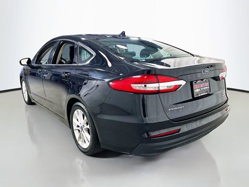 Used 2020 Ford Fusion SE FWD image 6