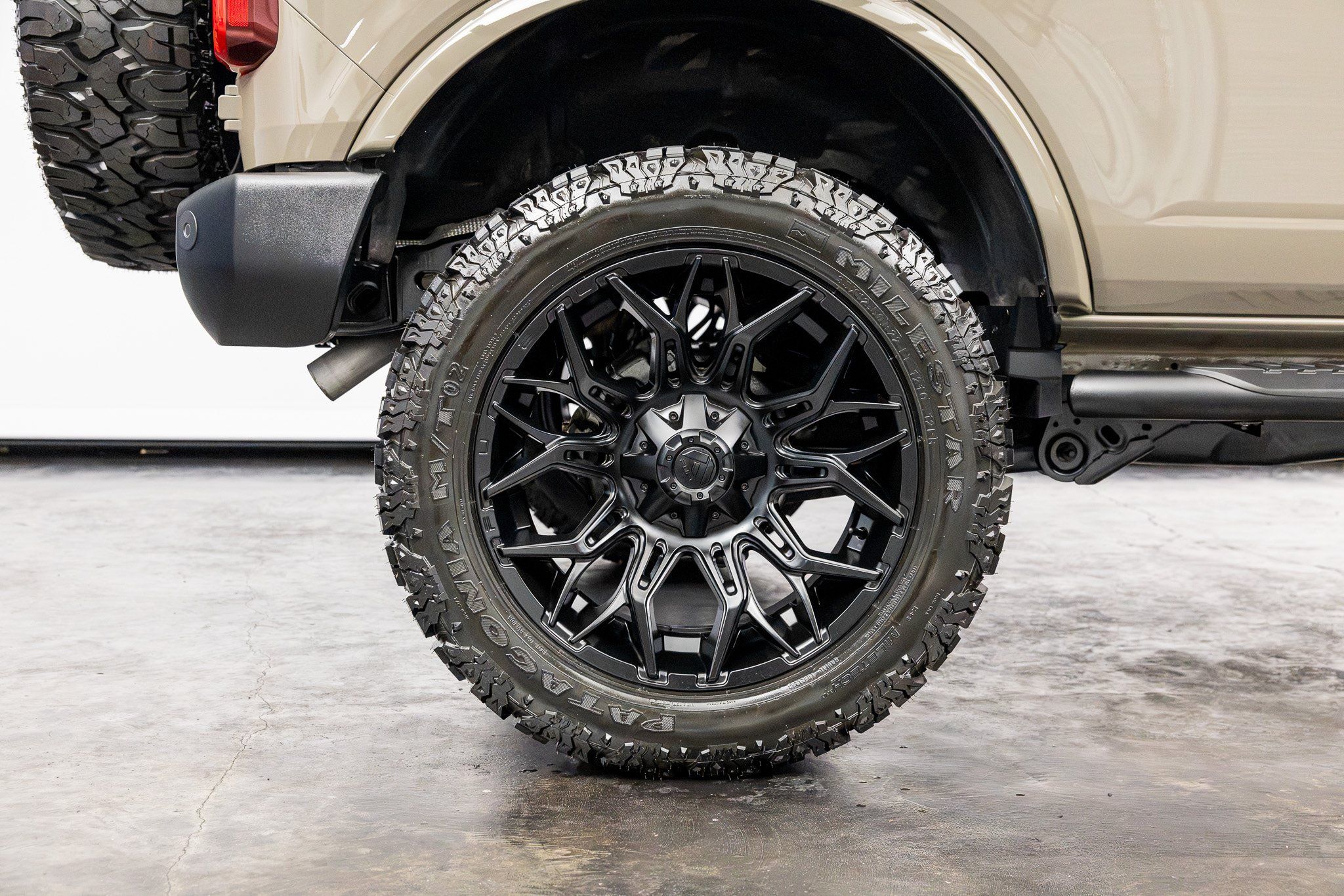 Used 2025 Ford Bronco Big Bend AWD/4WD image 25