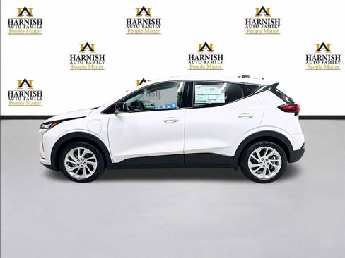 New 2027 Chevrolet Bolt LT w/ Comfort Package FWD image 10