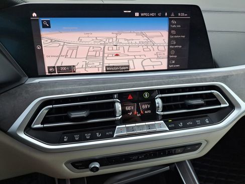 Used 2020 BMW X7 xDrive40i w/ Premium Package AWD/4WD image 27