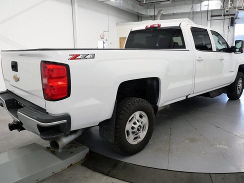 Used 2019 Chevrolet Silverado 2500 LT w/ Z71 Package, Off-Road AWD/4WD image 7