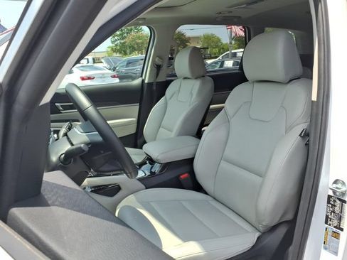 Used 2024 Kia Telluride S w/ S Sunroof Package AWD/4WD image 4