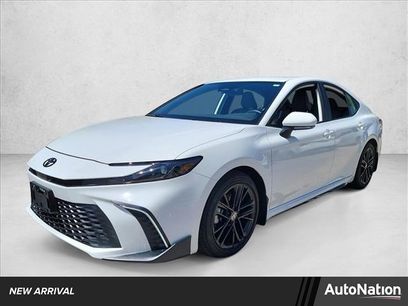 Used 2025 Toyota Camry SE w/ Convenience Package
