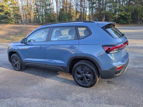 New 2026 Volkswagen Taos S image 6