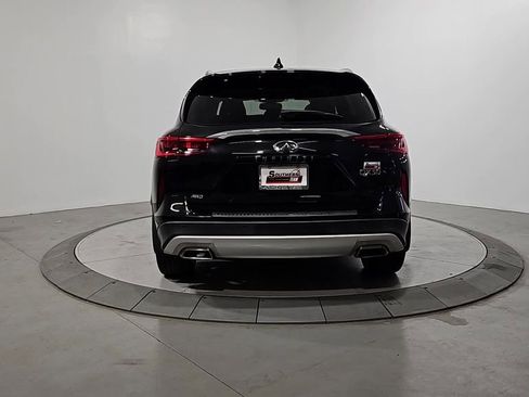 Used 2021 INFINITI QX50 Sensory w/ Accent Package image 4