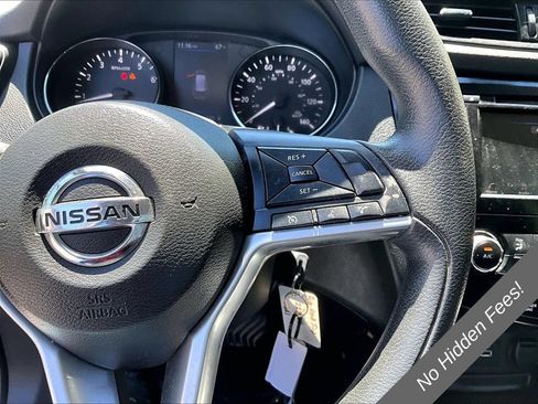 Used 2019 Nissan Rogue S AWD/4WD image 15