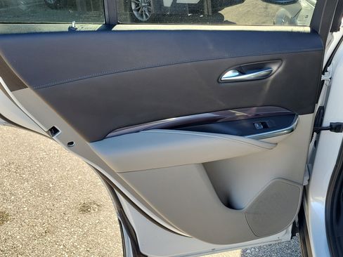 Used 2021 Cadillac XT4 Luxury image 18