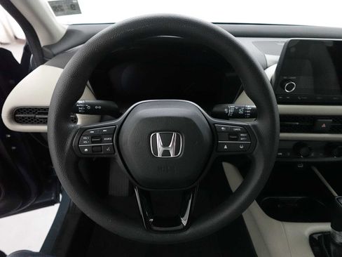 Used 2024 Honda HR-V LX image 16