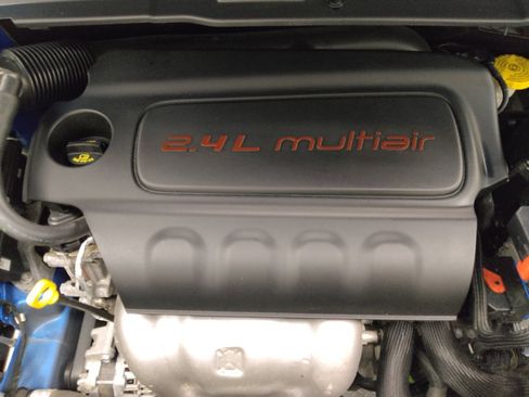 Used 2022 Jeep Compass Latitude AWD/4WD image 30
