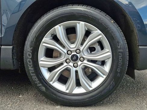 Used 2023 Ford Edge Titanium w/ Cargo Accessory Package AWD/4WD image 8