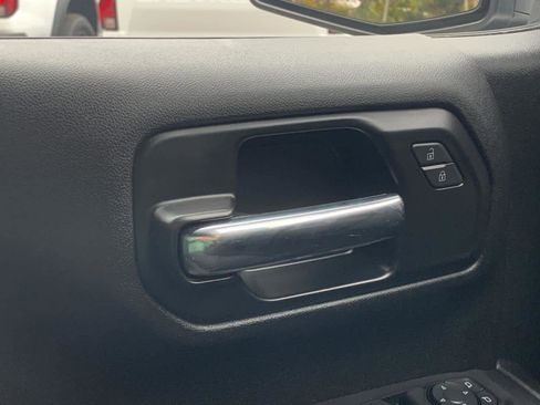 Certified 2022 Chevrolet Silverado 1500 W/T w/ WT Value Package image 23