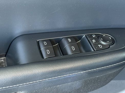 Certified 2026 Buick Enclave Preferred FWD image 12