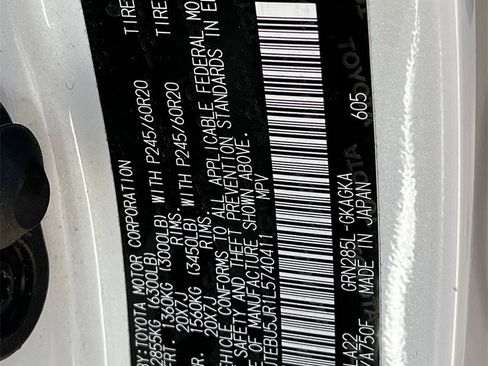 Used 2020 Toyota 4Runner Limited image 29