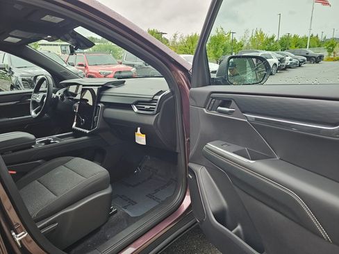 New 2026 GMC Acadia Elevation w/ Super Cruise Package image 12