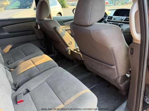 Used 2016 Honda Odyssey EX image 20