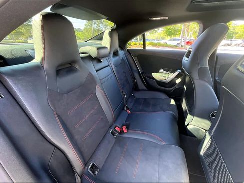 Used 2023 Mercedes-Benz CLA 250 image 21