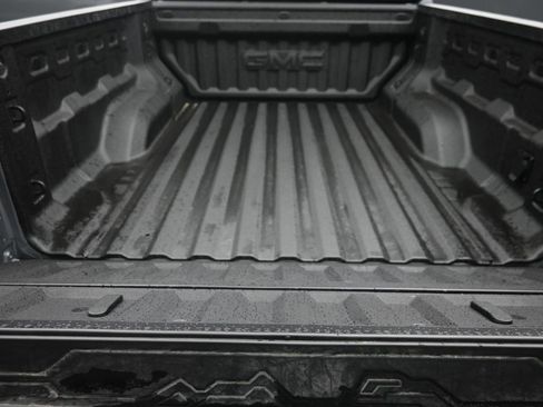 New 2026 GMC Canyon Denali image 9