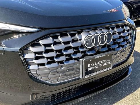 Used 2025 Audi Q5 Premium w/ 19" Wheel Package image 33