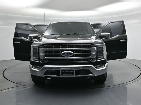 Certified 2022 Ford F150 Lariat w/ Equipment Group 502A High AWD/4WD image 30