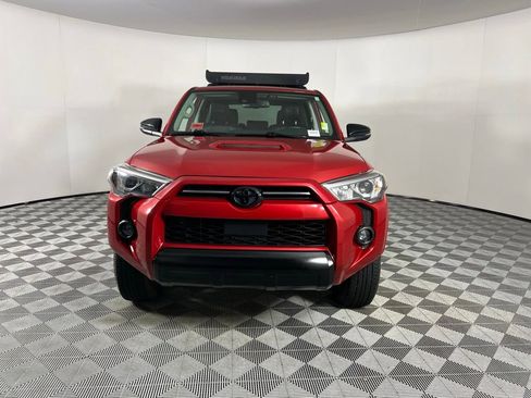 Used 2021 Toyota 4Runner Venture image 11