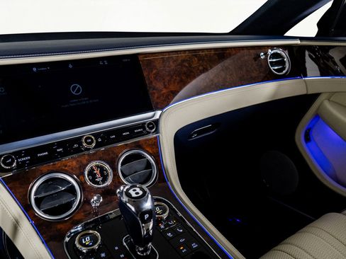 Used 2023 Bentley Continental GT Mulliner image 33