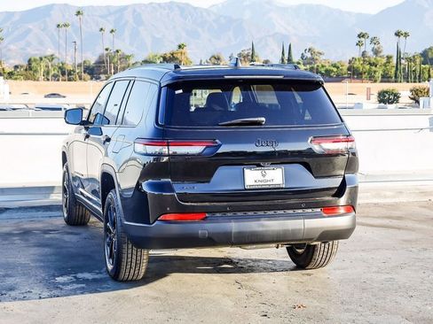 New 2025 Jeep Grand Cherokee L Altitude image 7