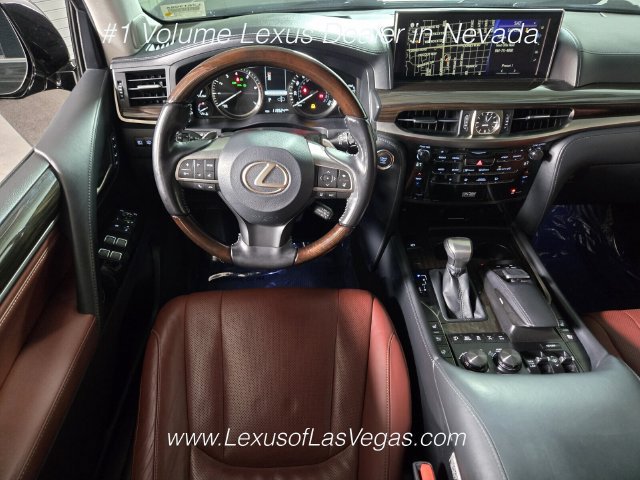 Used 2018 Lexus LX 570 4WD w/ Luxury Package image 17