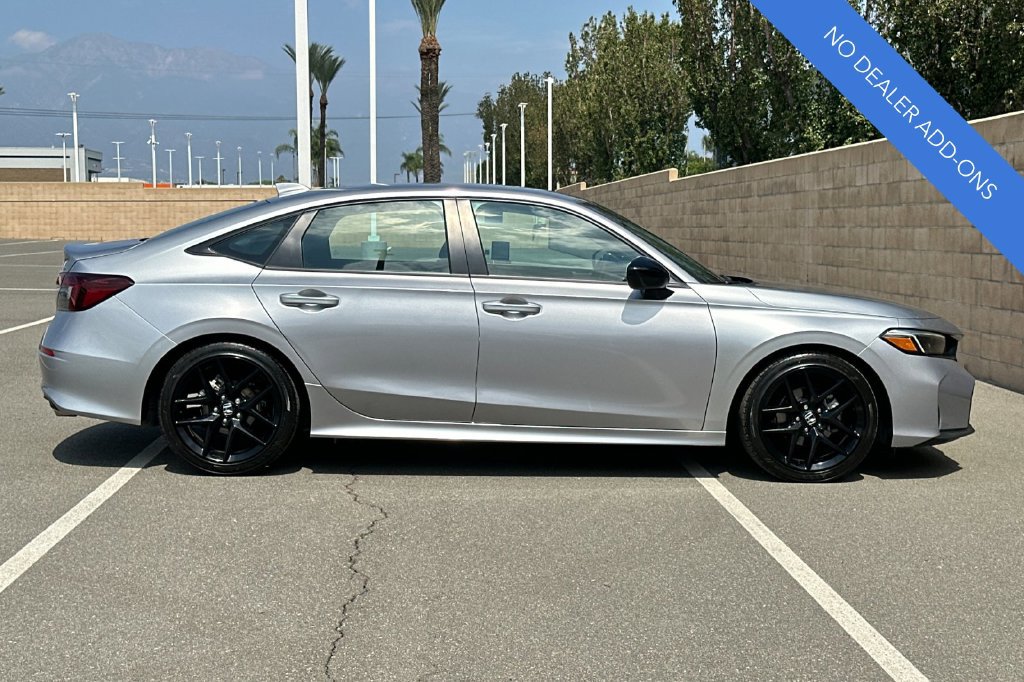 Certified 2025 Honda Civic Sport image 3