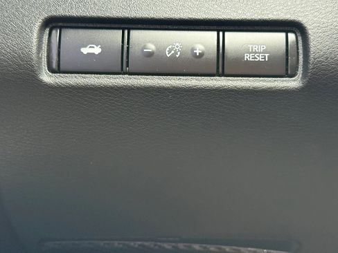 Used 2022 Nissan Altima 2.5 SR w/ Midnight Edition Package image 38