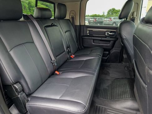 Used 2018 RAM 2500 Laramie w/ Sport Appearance Group AWD/4WD image 33
