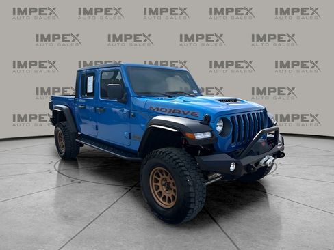 Used 2021 Jeep Gladiator Mojave w/ Cold Weather Group AWD/4WD image 7