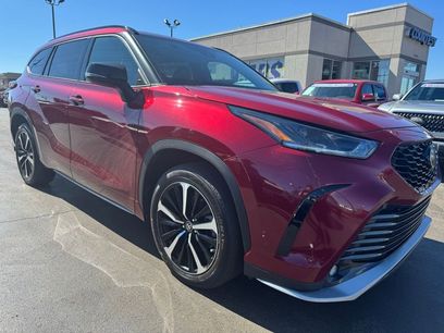 Used 2022 Toyota Highlander XSE
