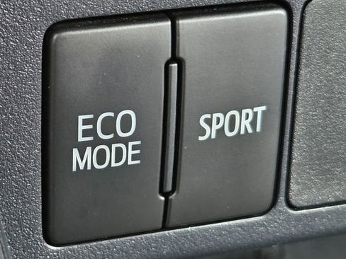 Used 2017 Toyota RAV4 XLE w/ All Weather Liner Package FWD image 16