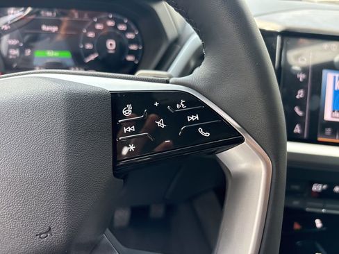 New 2026 Audi Q4 e-tron Premium Plus image 22