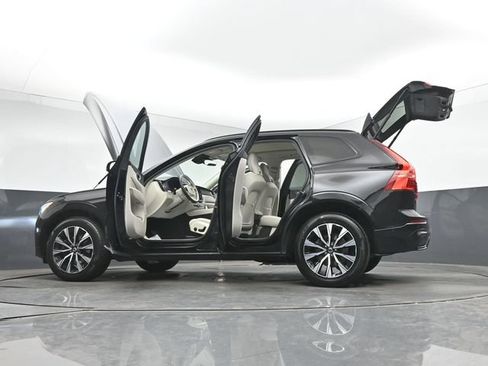 Used 2024 Volvo XC60 B5 Plus w/ Protection Package Premier AWD/4WD image 50