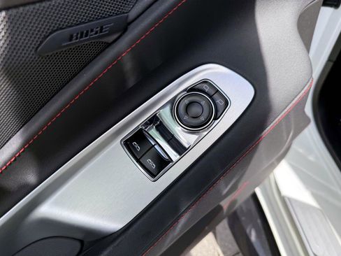 Used 2024 Chevrolet Corvette Z06 RWD image 15