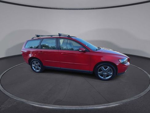 Used 2005 Volvo V50 T5 image 9