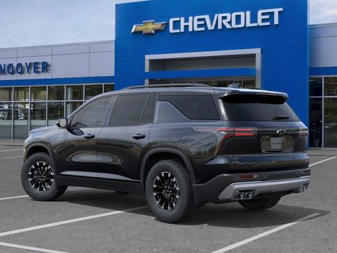 New 2026 Chevrolet Traverse Z71 w/ Driver Confidence Package AWD/4WD image 3