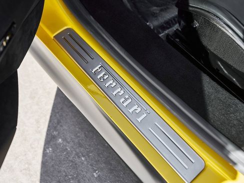 Used 2022 Ferrari SF90 Stradale image 37